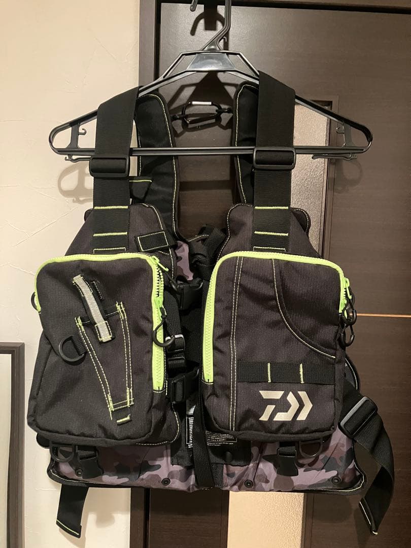 Daiwa フィッシングベスト フローティングベスト