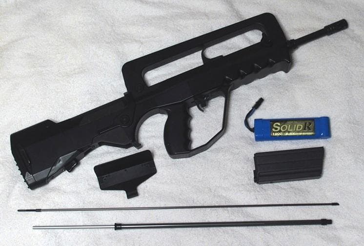 東京マルイ FA-MAS スーパーバージョン バッテリー付き 電動ガン