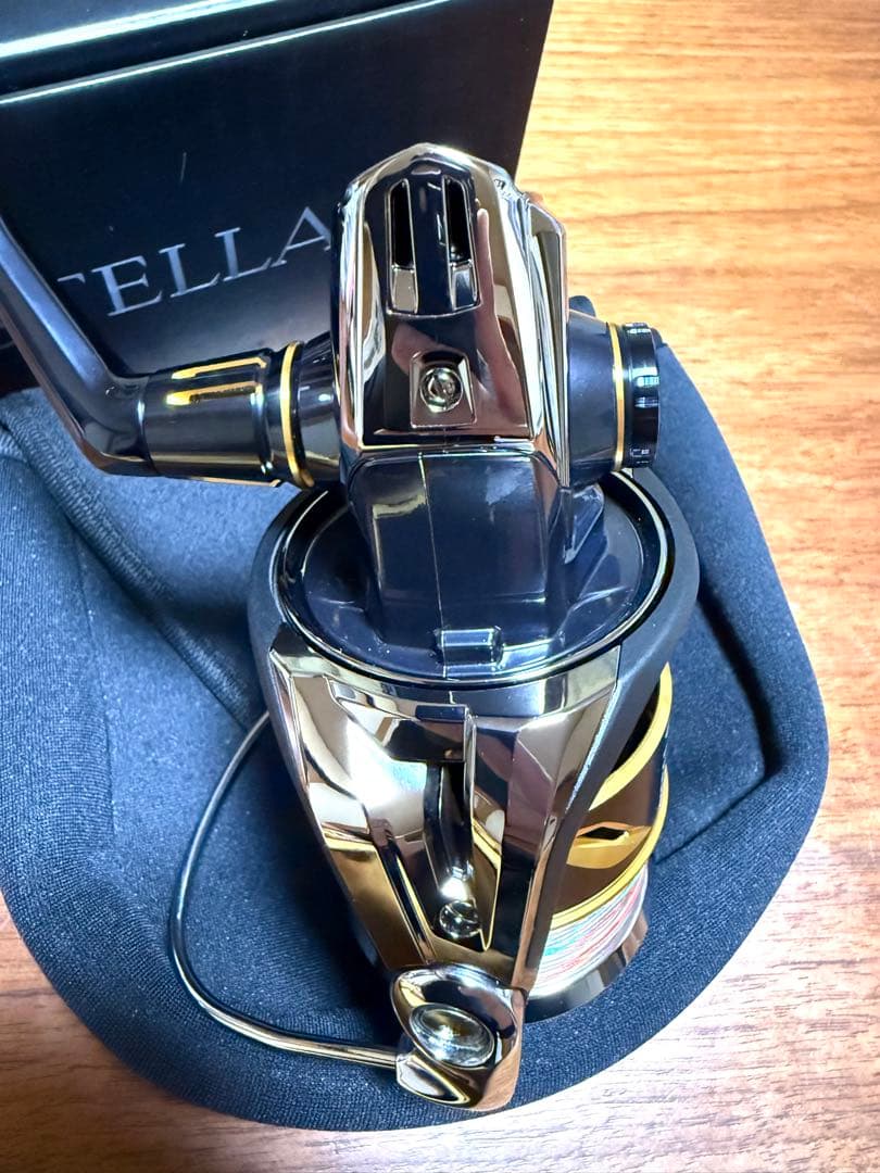 シマノ　22ステラ　SW　10000HG　　★最終値下げ★　☆極美品☆　おまけ有