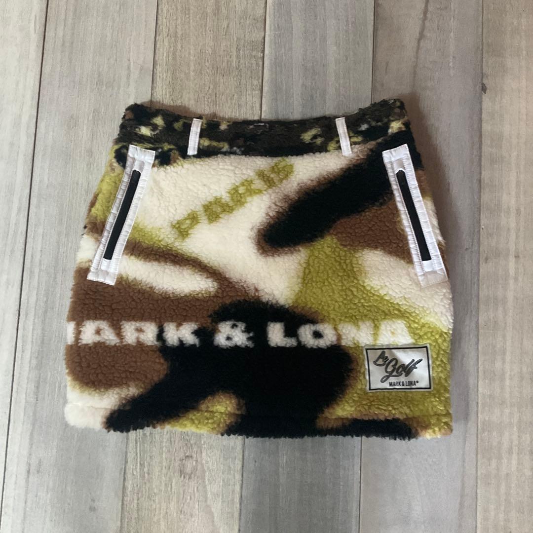 極美品MARK&LONA2022総柄 中綿・ダウン ボアセットアップ40