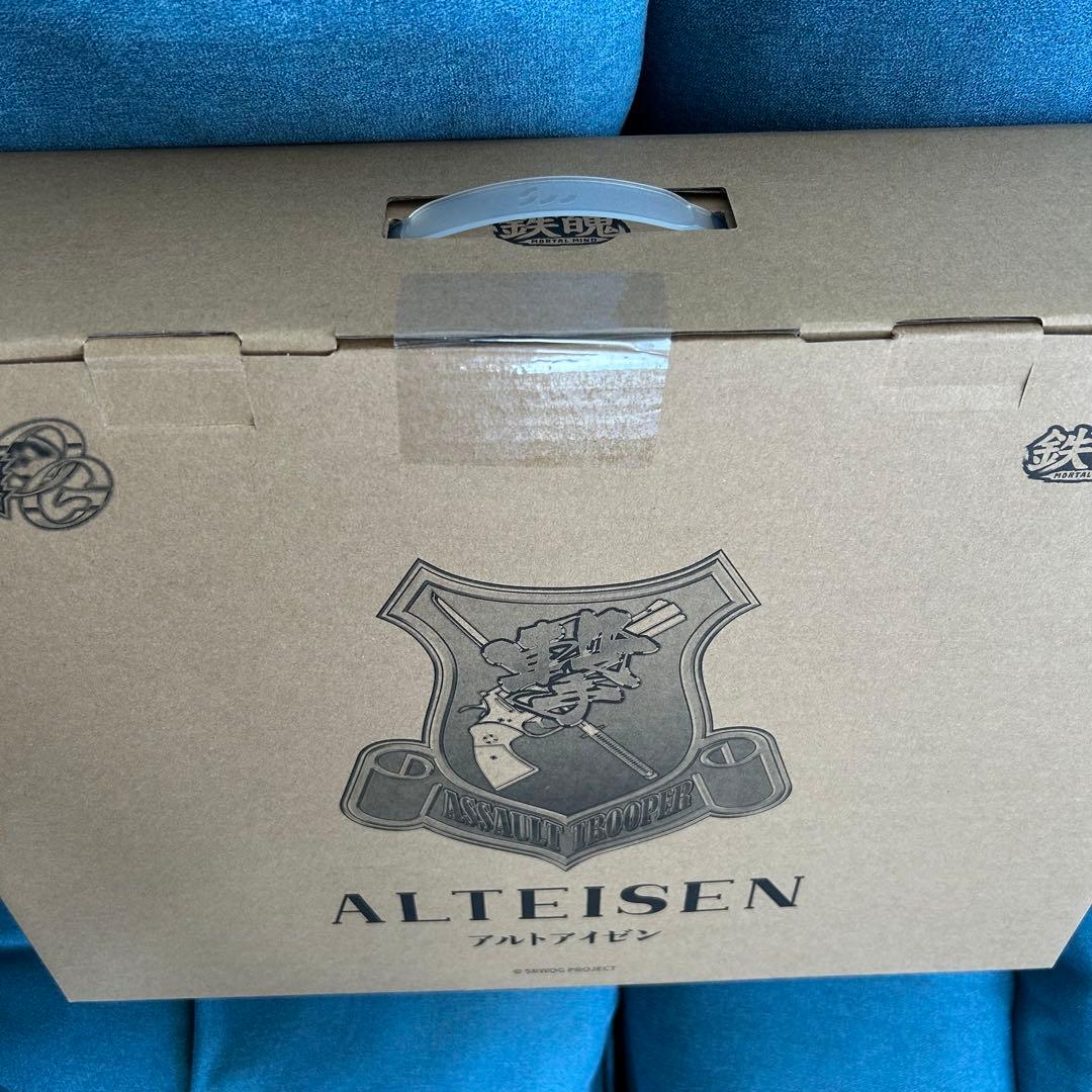 【新品未組立】鉄魄 (台座付)Sロボット大戦OGアルトアイゼン合金可動フィギュア