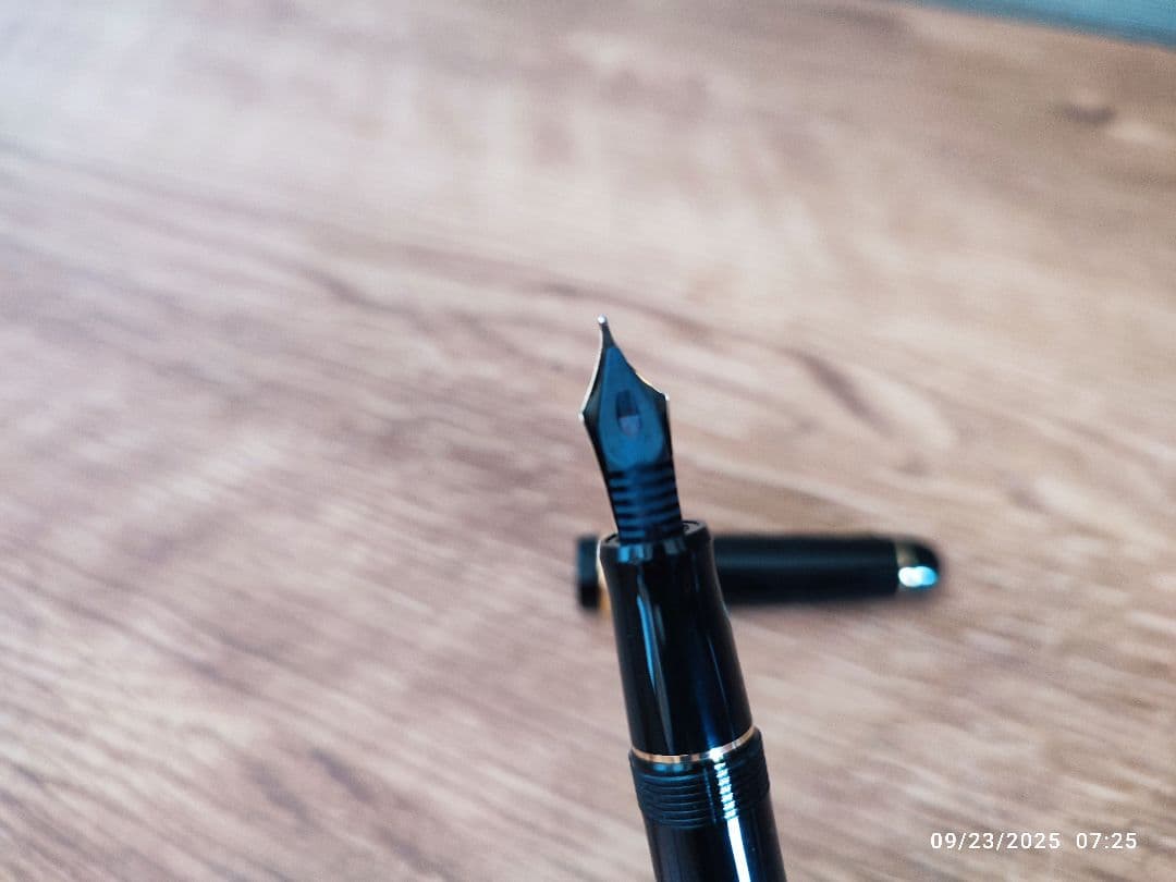 ま*り様 PILOT 万年筆 カスタム74 外箱/インク/専用ケース付き