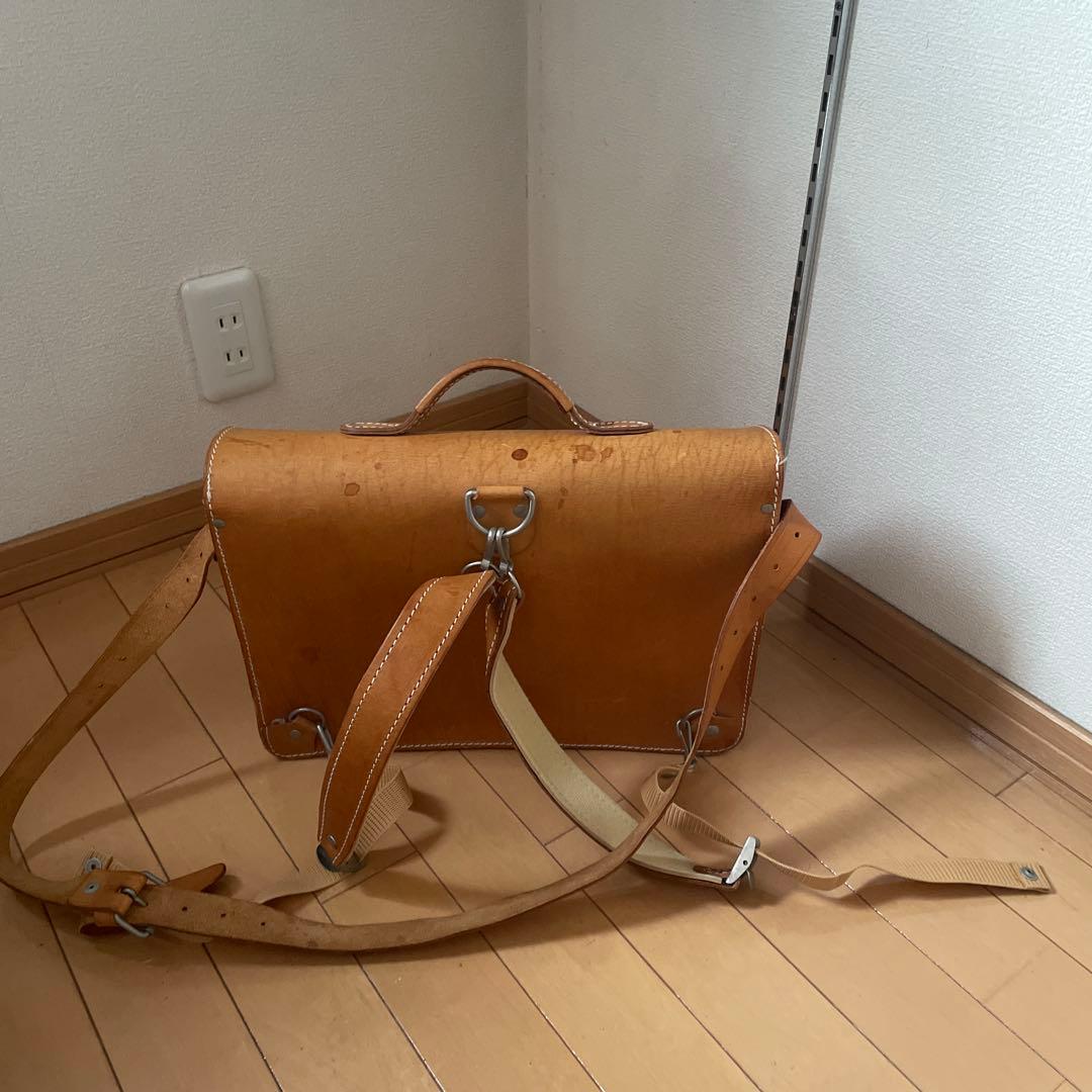 Ruiter Tassenルイタータッセン フラップ式 ヌメ革 牛革 3WAY