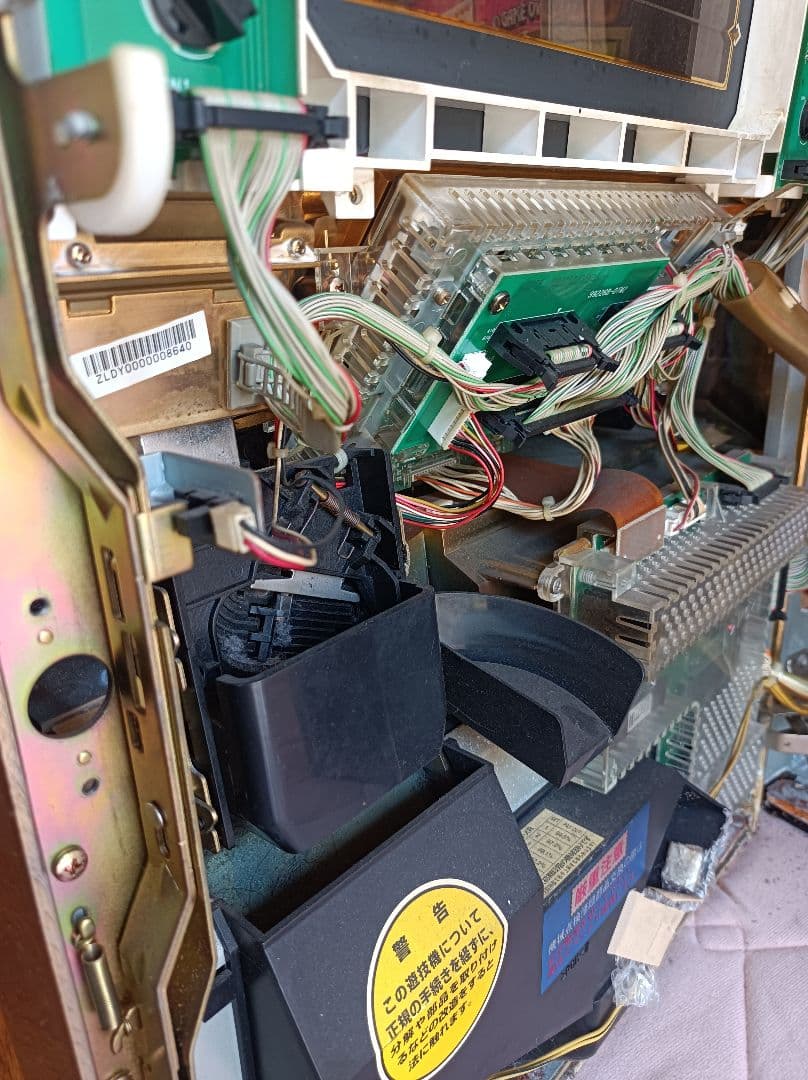 激レア　初代ミリオンゴッド　　後継機種　ゴールドXR　パチスロ実機