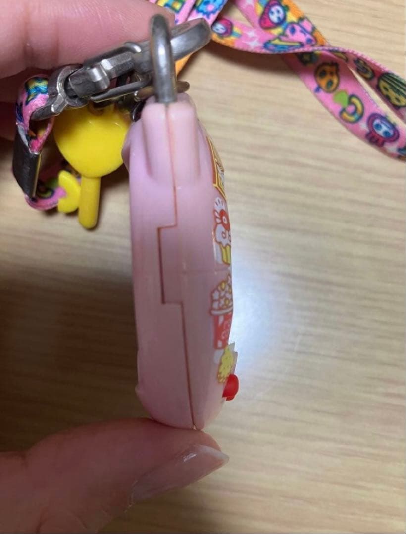 いぇー!ふぁみりーイロイロ!たまごっちプラス ふぁみたまおやつ