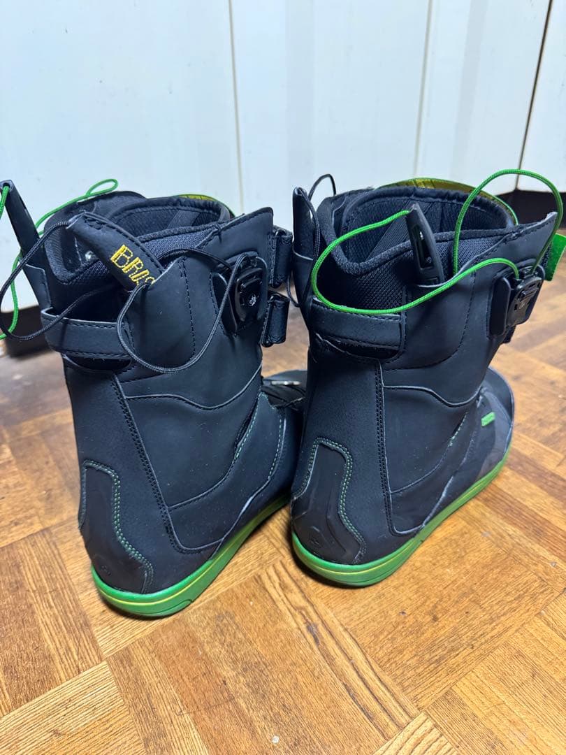 ディーラックス ブーツ 27.5 美品 熱成形インナー