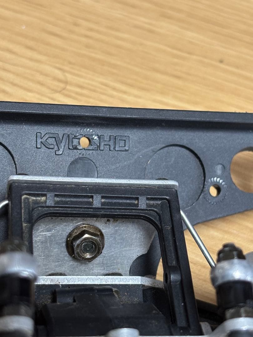 ア*ベ様 京商 ラジコン シャーシ ジャンク当時物 オプティマ？