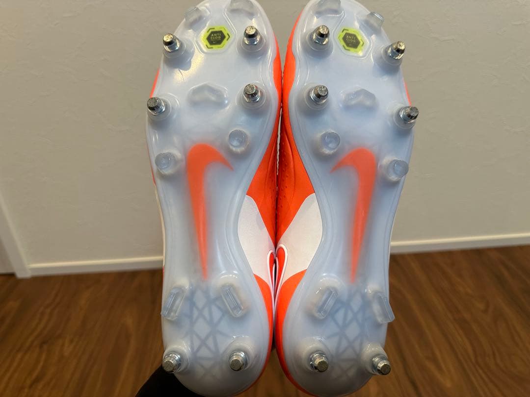 早い者勝【希少】NIKE ティエンポレジェンド10 エリート SG-PRO AC