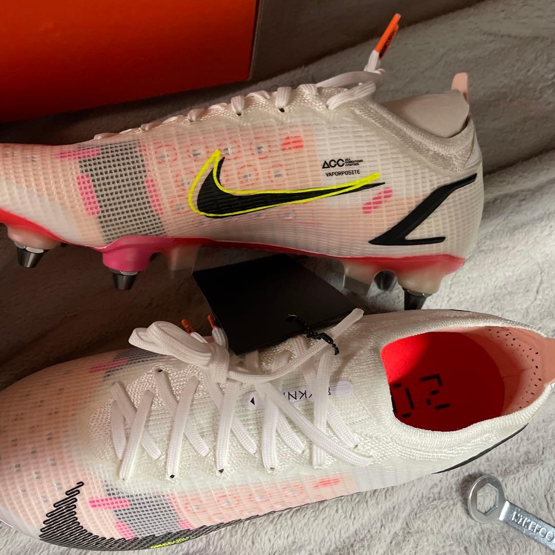 Nike Mercurialサッカースパイク　取り替え式　 新品未使用25cm