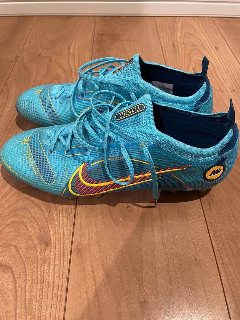 ナイキ　マーキュリアルヴェイパー14 HG 27センチ