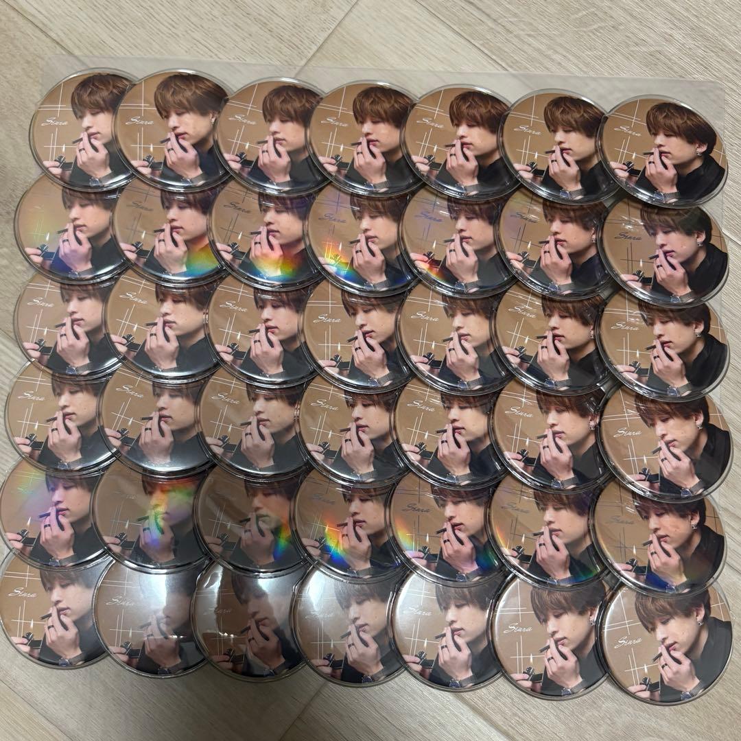 センラ 缶バッジ たばこ 実写 黒スーツ MARCEL