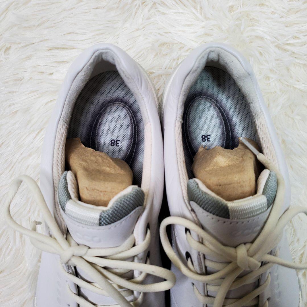 【試着のみ】ecco　ゴルフシューズ　バイオム　スパイクレス　24cm　ホワイト