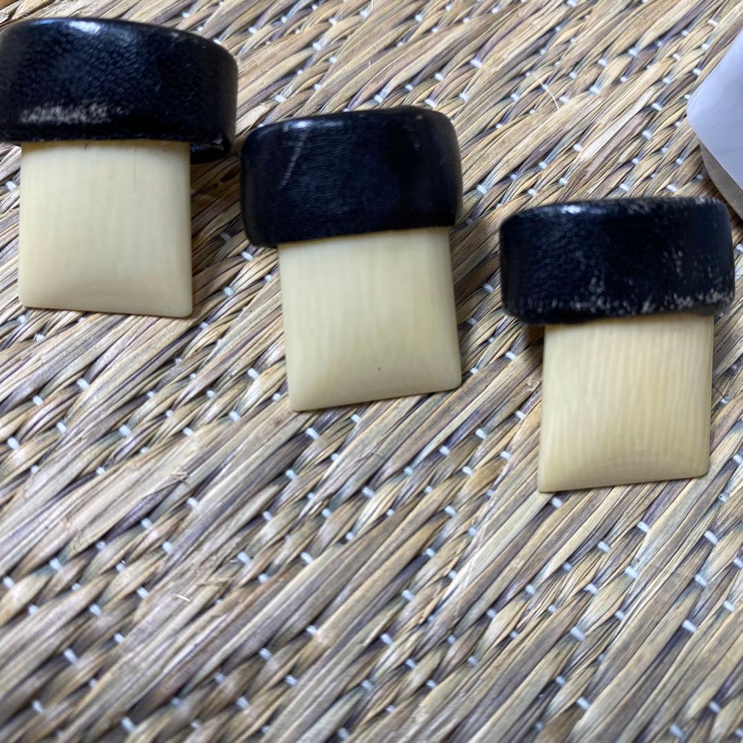 お琴　和楽器　くり甲　綾杉彫　【直接引き取り可能】 【送料込み条件有り】専用台付