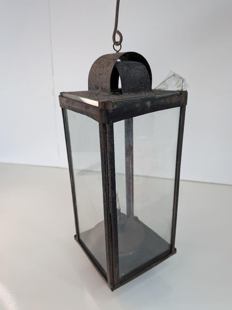 【 ヴィンテージ 】 オイルランタン／ガラスケース／吊り下げランプ