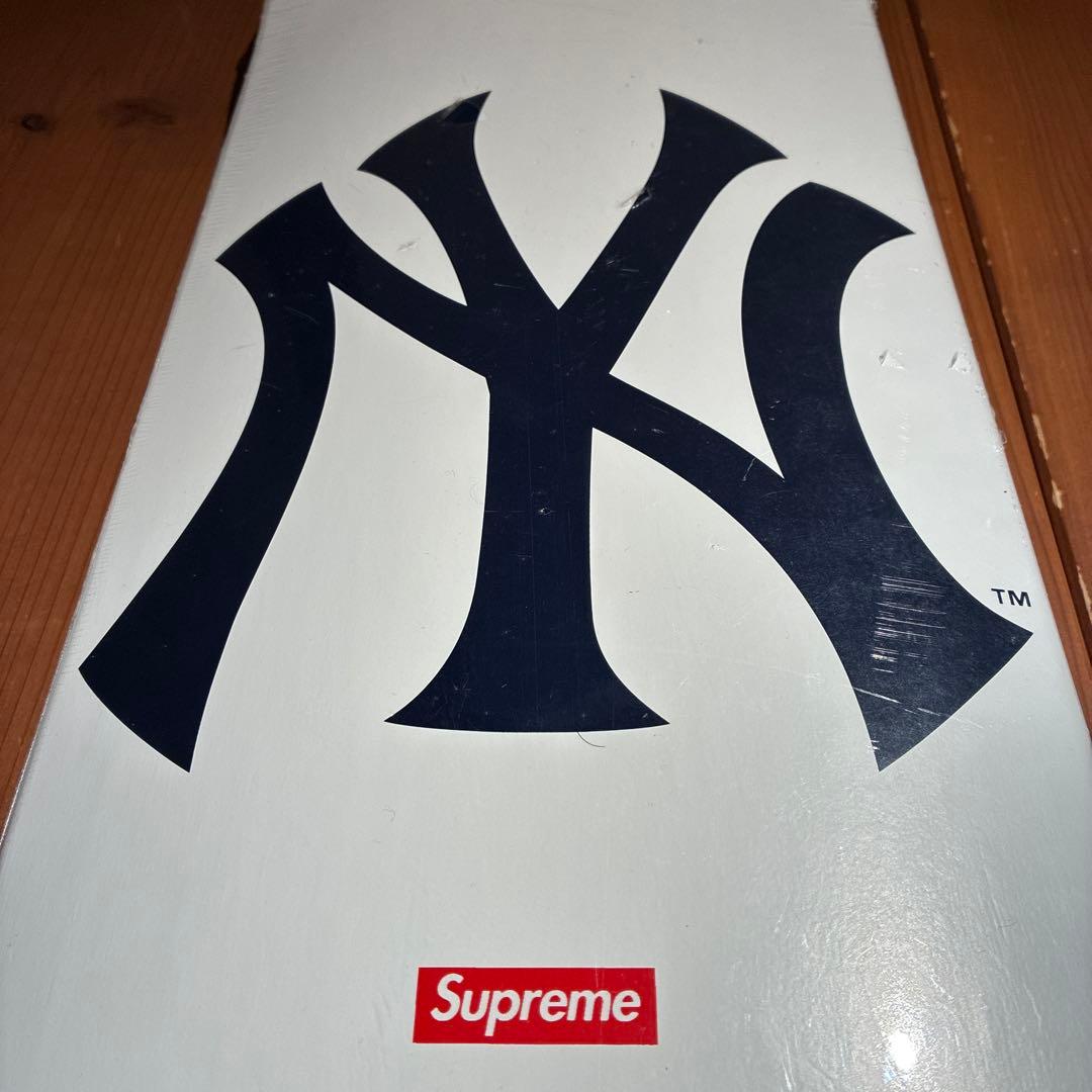 Supreme シュプリーム スケートボード デッキ ヤンキース シュリンク付き