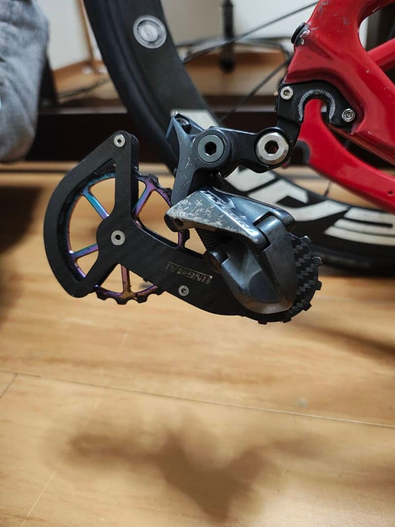 にんじん　ロードバイク　カーボンフレーム　グエルチョッティエウレカエアー