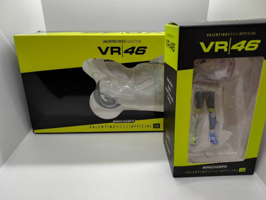 1/12 VR46 バレンティーノ・ロッシ フィギュアとバイクセット