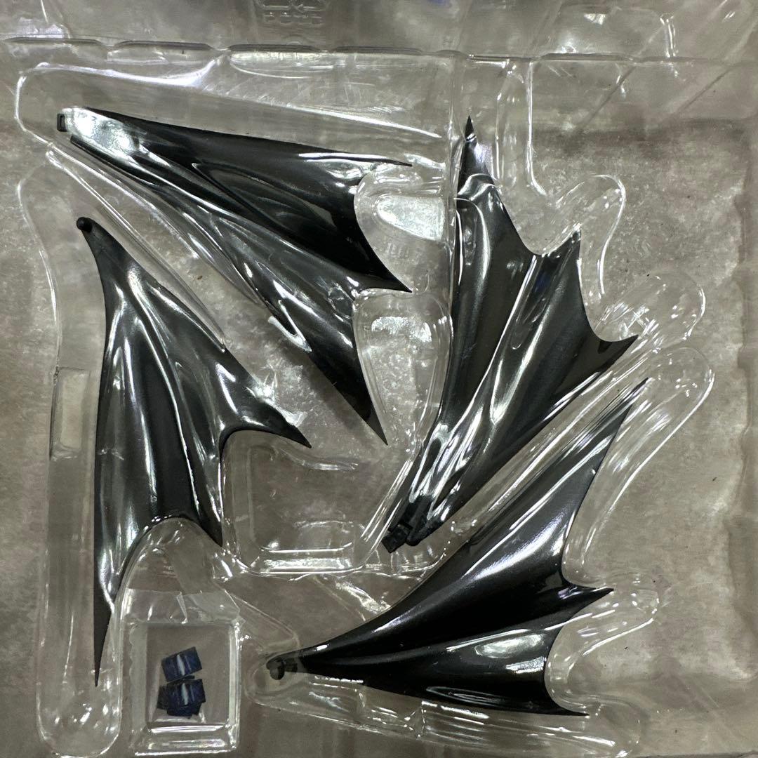 未組立 S.H.Figuarts 仮面ライダーナイト サバイブ ダークレイダー