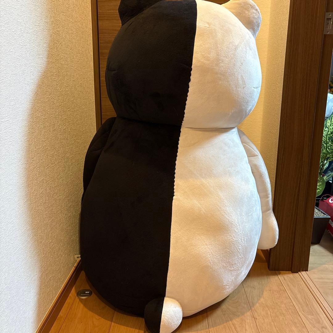 特大モノクマぬいぐるみ