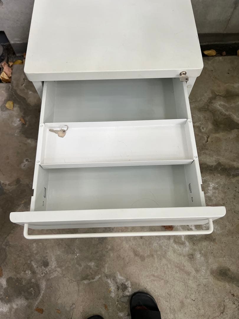 【手渡し限定／東京都新宿区】MUJI スチールキャビネット／ライトグレー