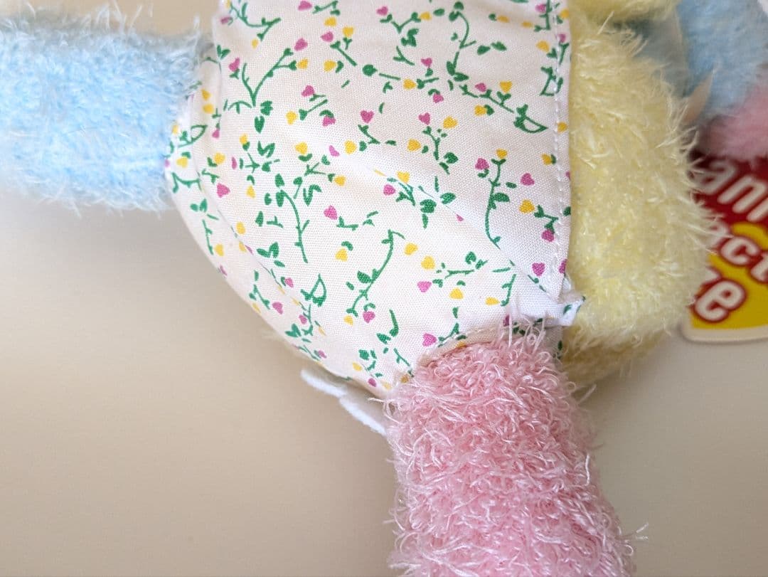 サンリオキャラクター　ウサハナぬいぐるみ