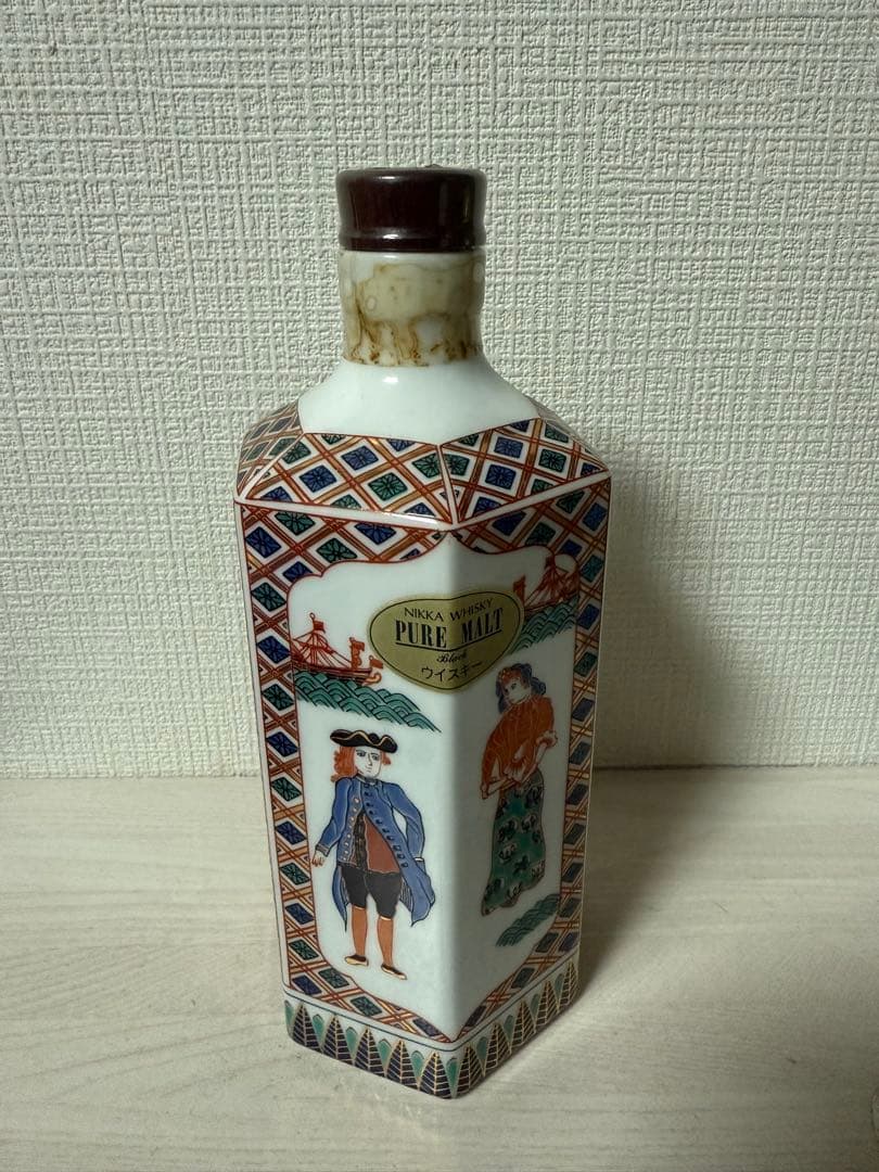未開封ニッカウイスキーフロムザバレル　有田焼　陶器ボトル