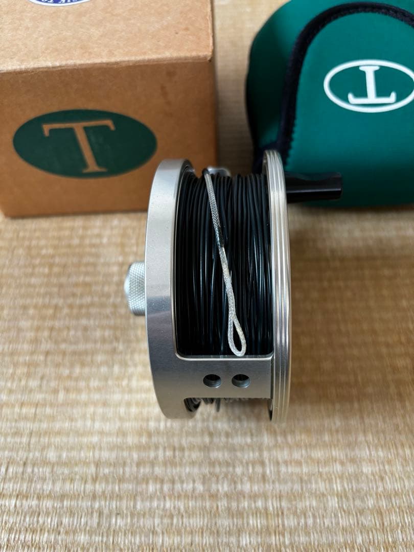 Tibor Reel フライリール ケース付き