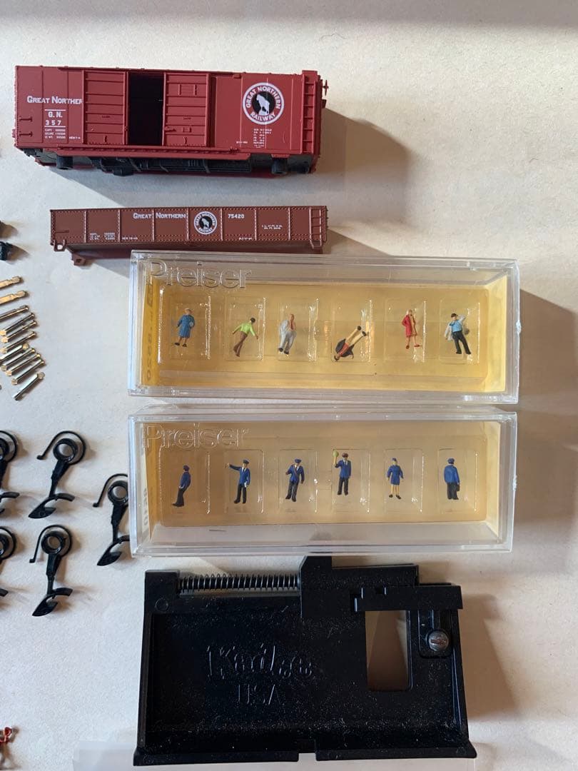 ⭐︎まとめ売り特価Micro trains&preiser フィギュア模型用パーツ