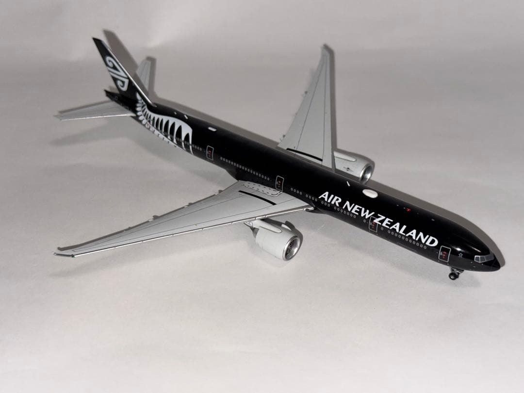 ニュージーランド航空 B77W 1/400