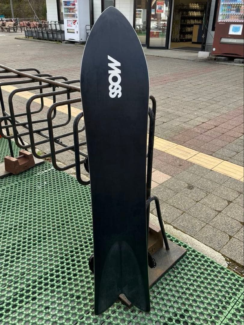 MOSS スノーボード 木製　板のみになります。