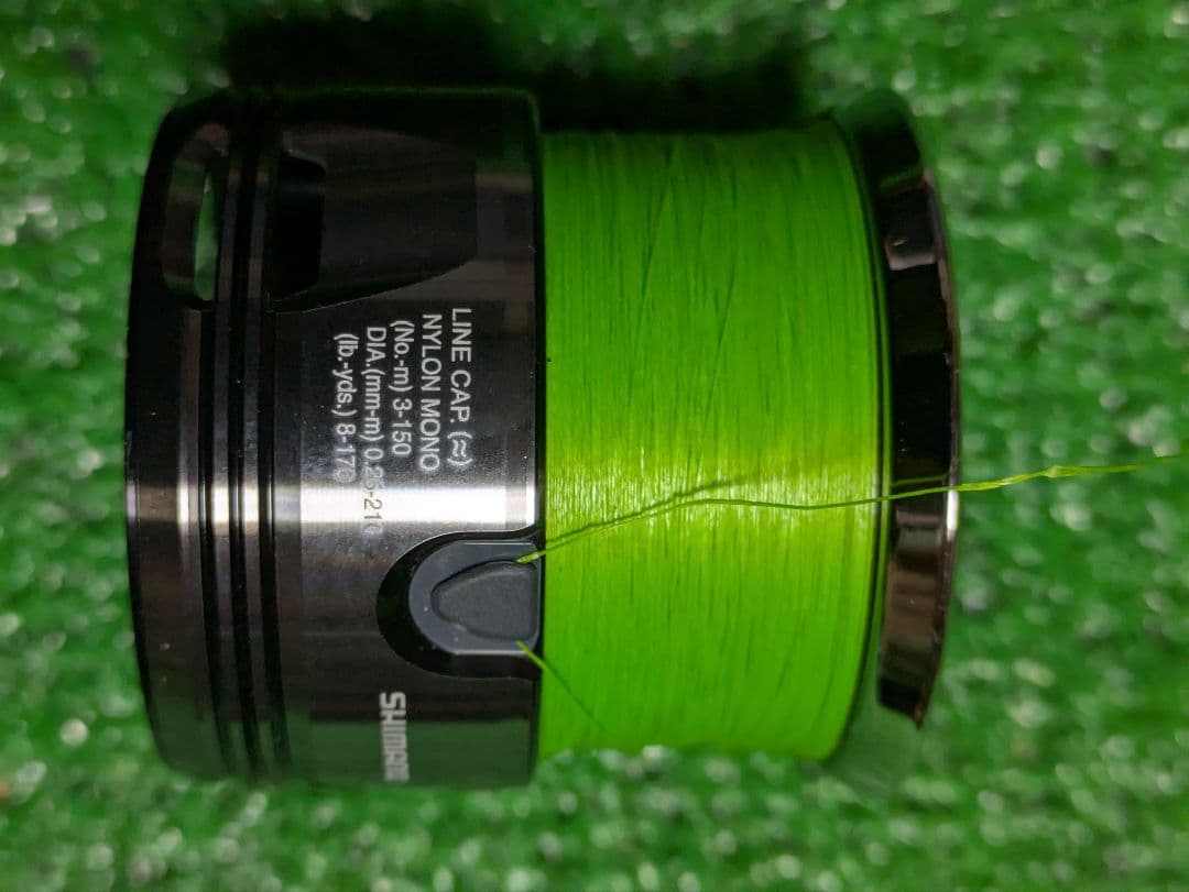 新品未使用。24ツインパワーC3000XG純正スプール