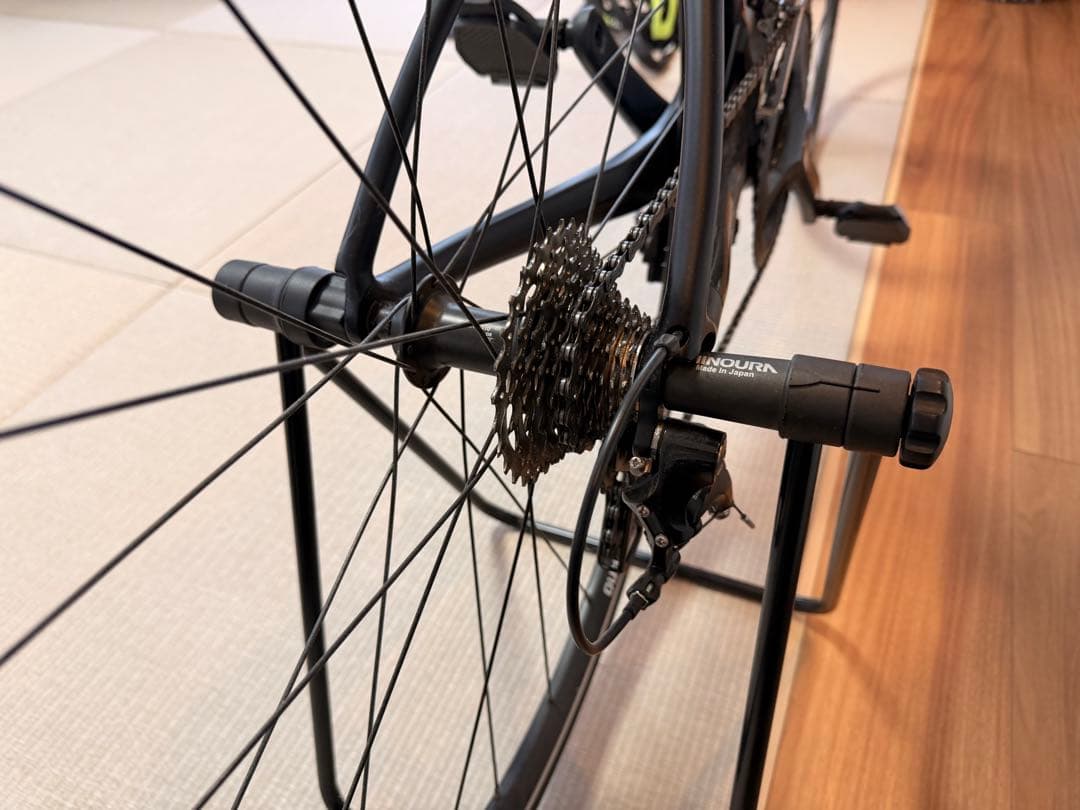 KUOTA KOUGAR 105ロードバイク カーボンフレーム
