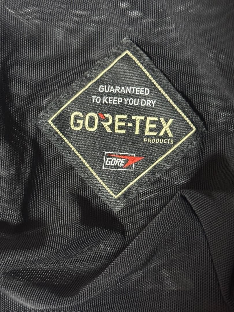 GOLDWIN ゴアテックススリーレイヤーカーゴビブ サイズ5 スノーボード