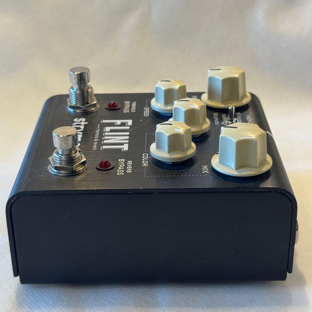 strymon FLINT トレモロ & リバーブ V1