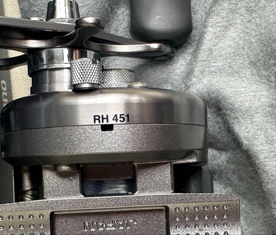 シマノ　AXIS 101