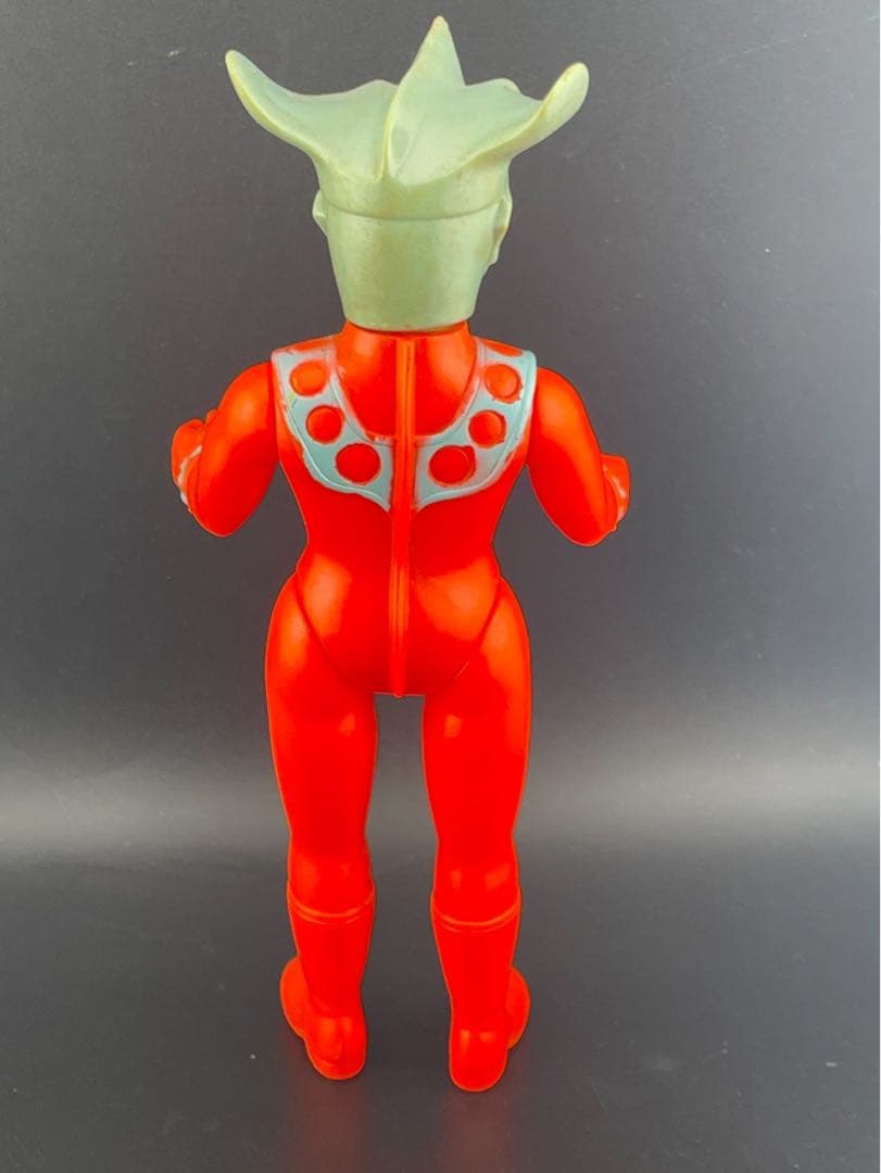【中古品】 ウルトラマン レオ　当時品　スタンダードサイズ　18.5cm ブルマ