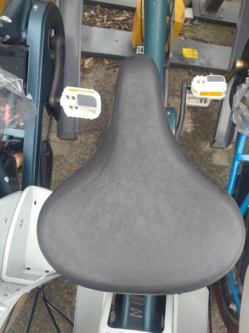 LALA★カスタム【ビッケグリ】電動アシスト自転車★バッテリー★子供乗