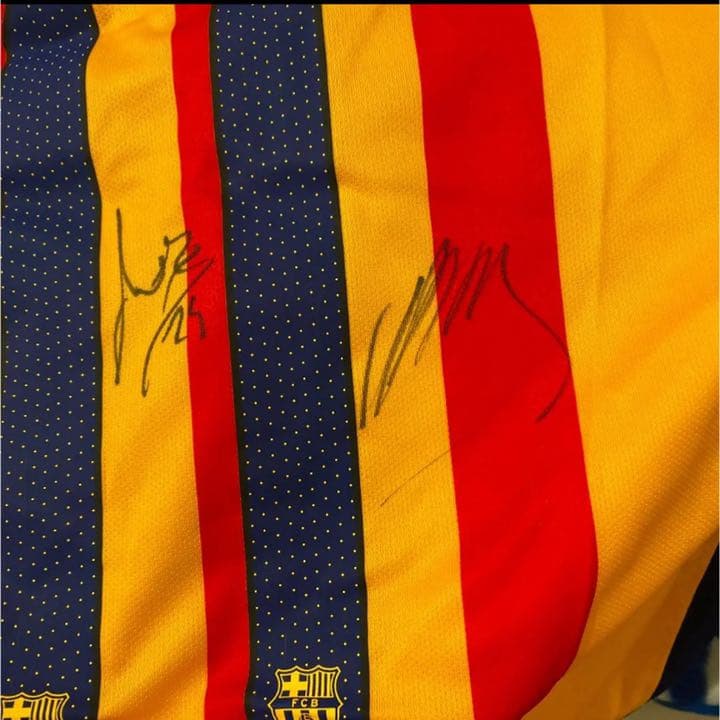 【最終】バルセロナ ユニフォーム サイン付き