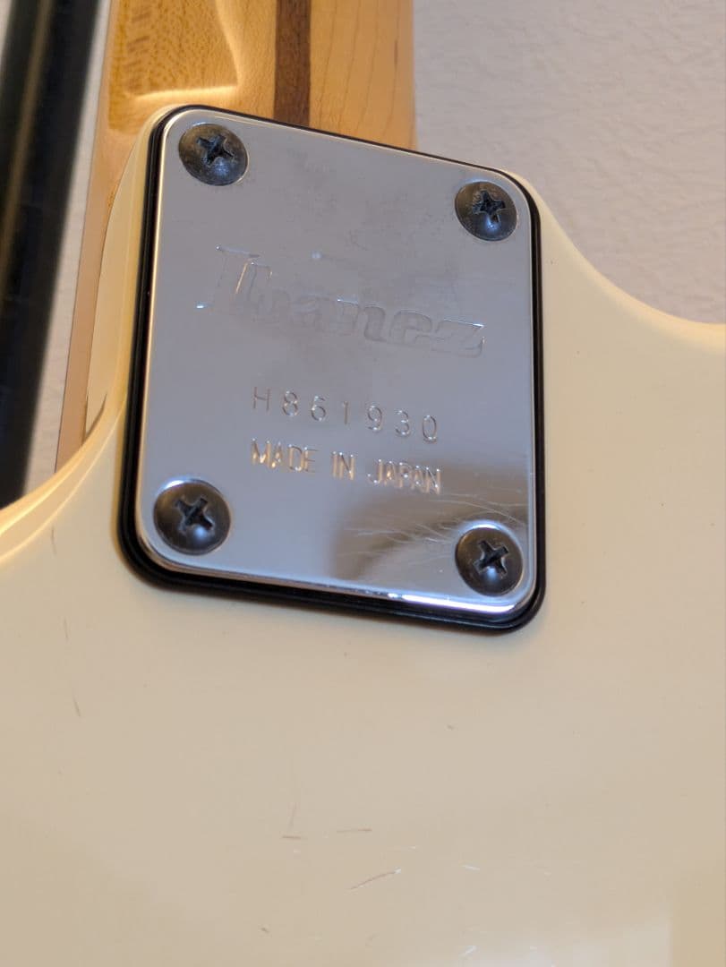 J*n様 1986 Ibanez 日本製 Roadstar II RG140