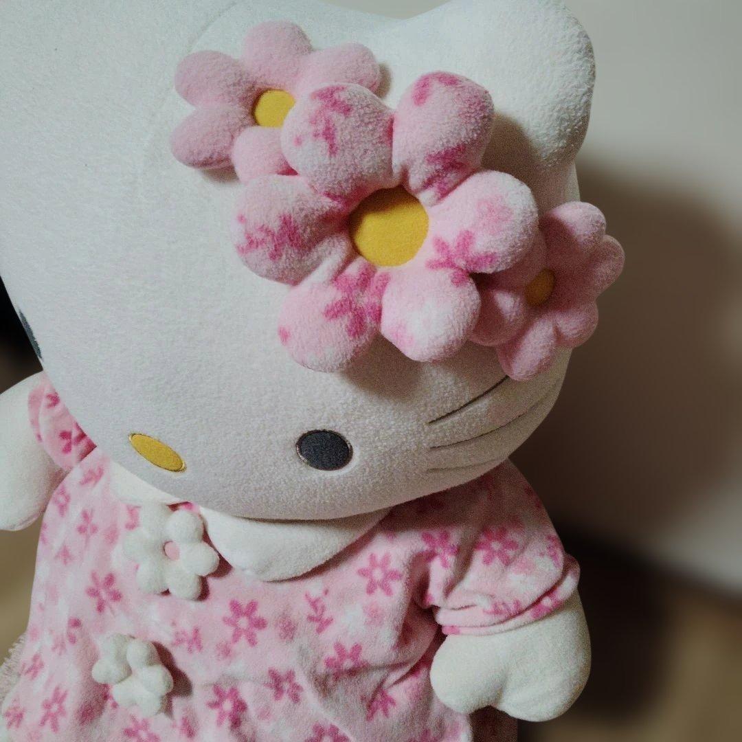 hello Kitty 150 CM ハローキティ ぬいぐるみ 大きめ 花柄