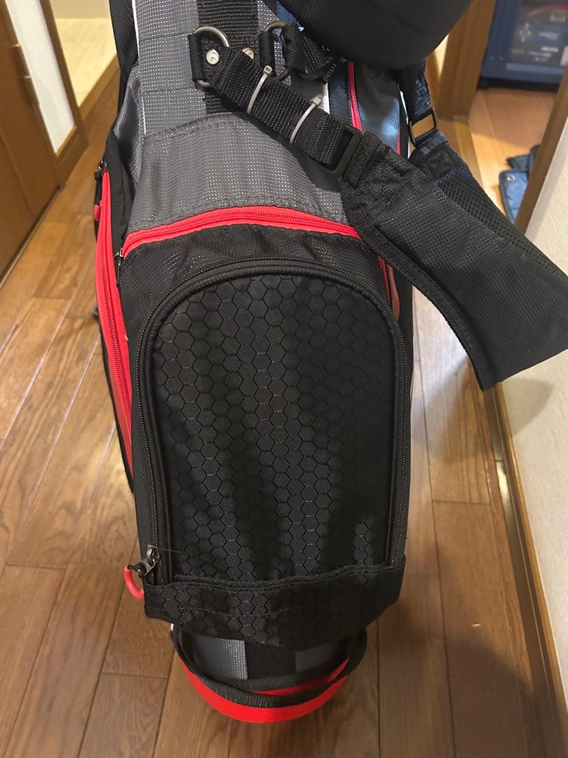 TaylorMade テーラーメイド スタンド式キャディバッグ
