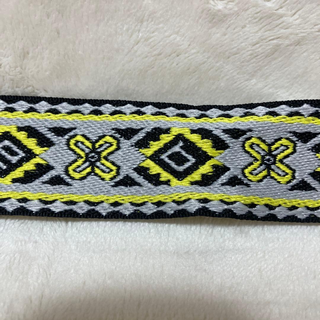 back number 幾何学模様ストラップ バッグ　ユニセックス　ブラック　黒