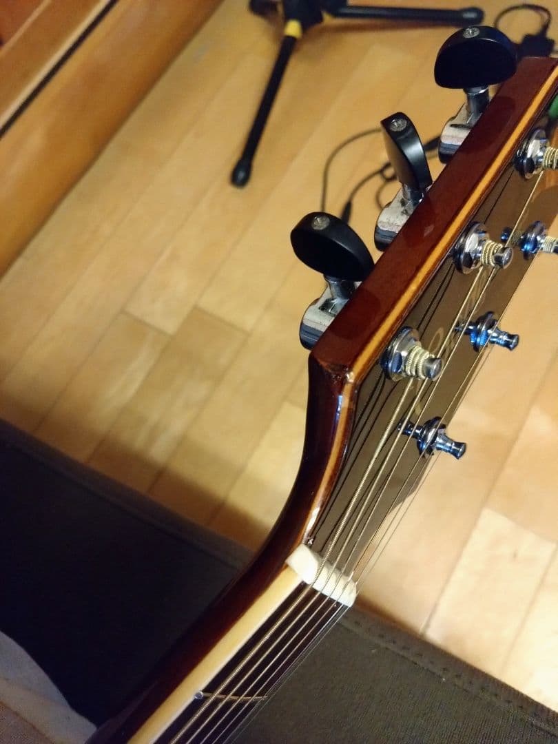 タカミネTCP-480ASG サンバーストタバコ　プリアンプ搭載