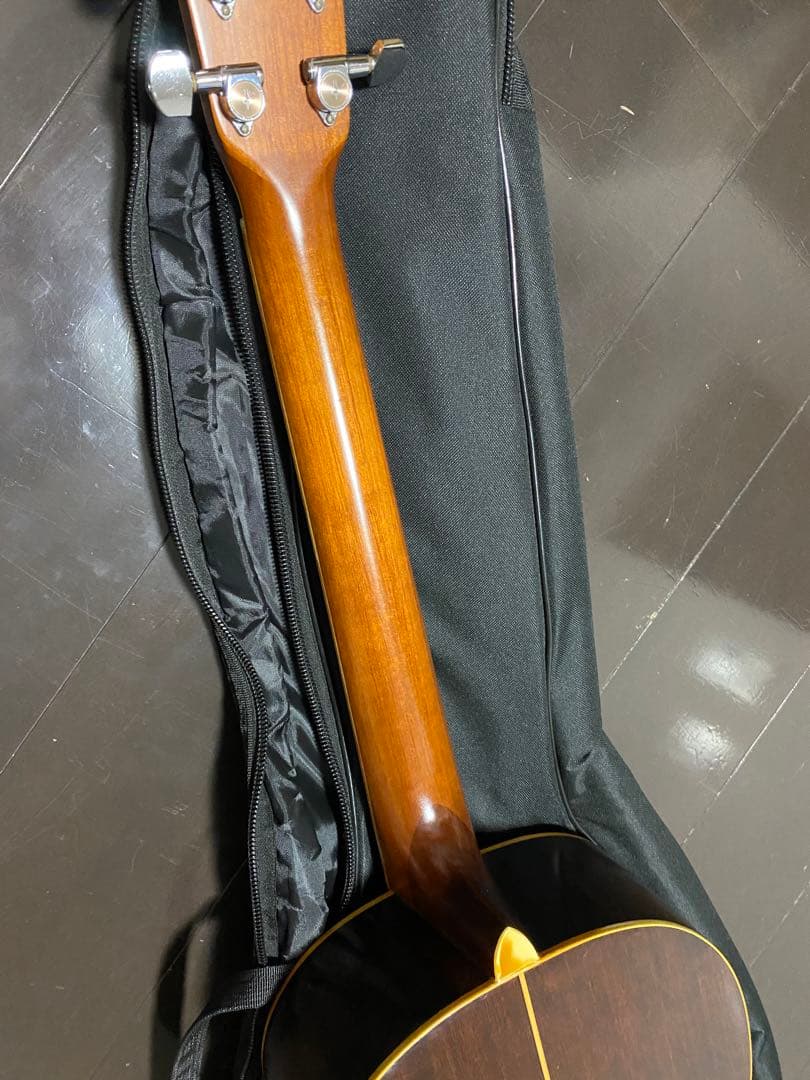 アコースティックギター　yamaki