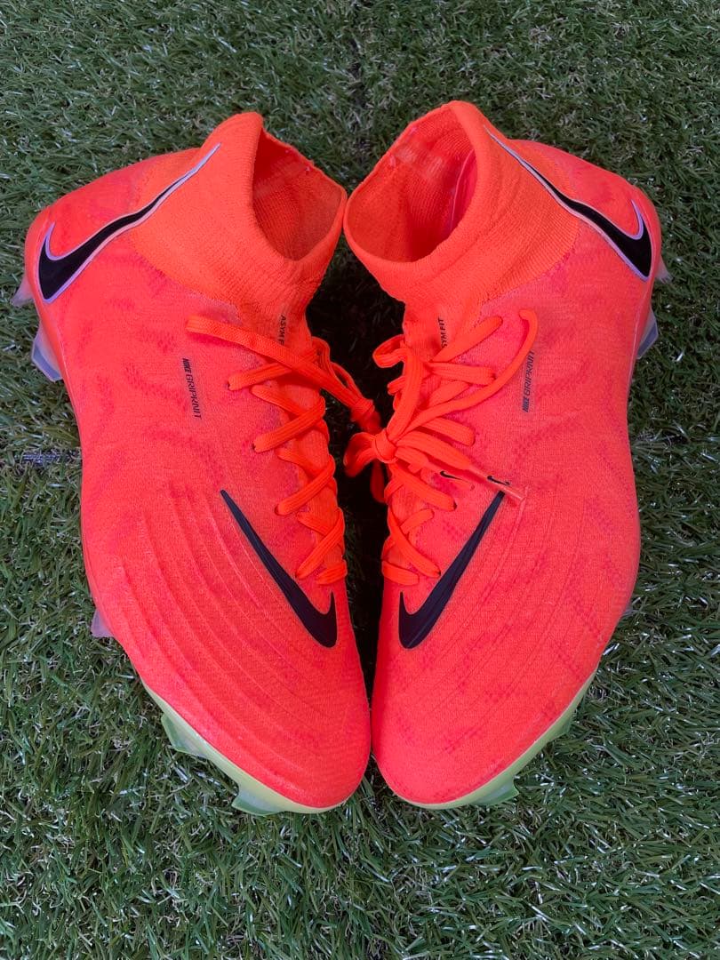 シューズ Nike Phantom Luna Elite FG