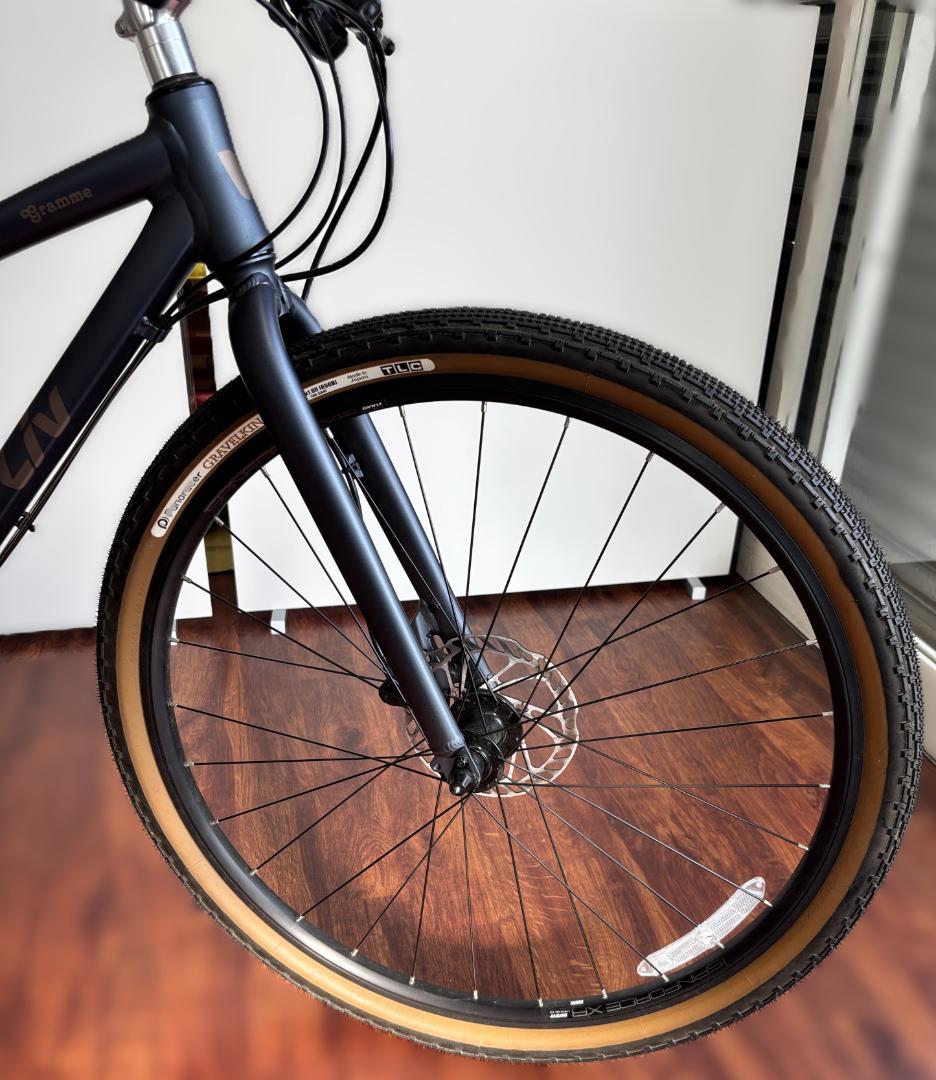 GIANT ジャイアント LIV GRAMME リブ グラム 空気入れ付き