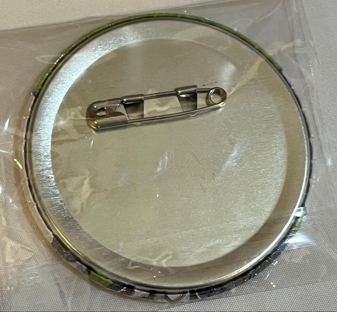 ブルーロック　TSUTAYA 制服　ホログラム　缶バッジ　潔世一　100個