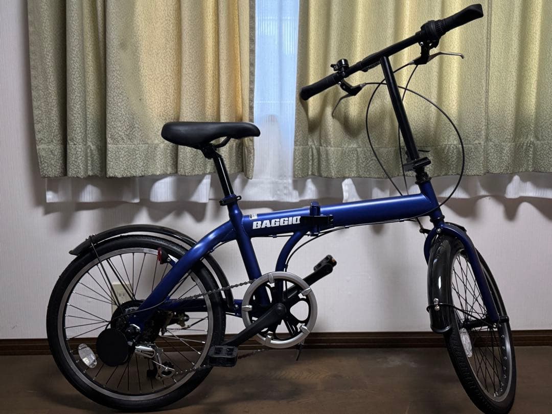 半額！BAGGIO 折りたたみ自転車 青　防災対応20型６スピード　ノンパンク