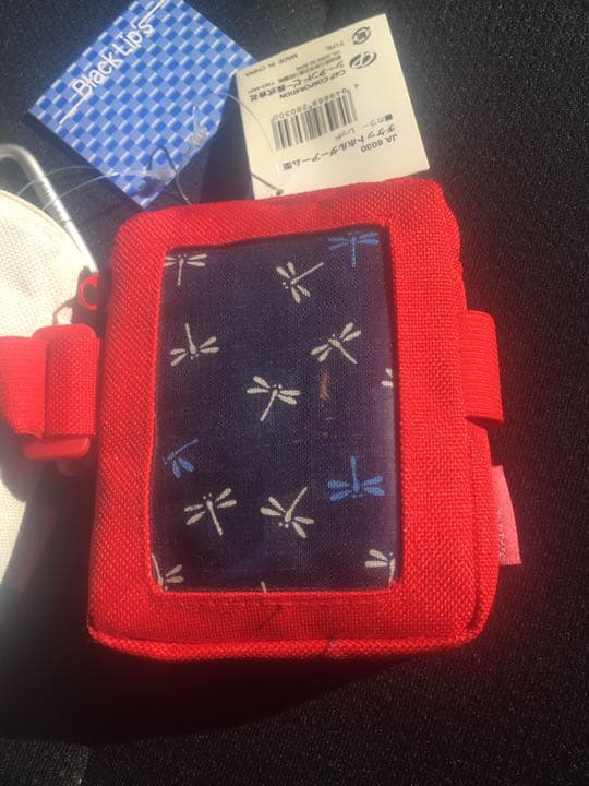 チケットホルダー　2個セット　白と赤　Black Lip's スノボー　リフト