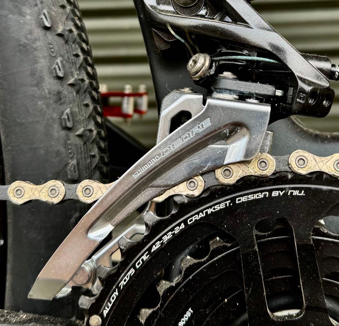 フルカーボン クロスバイク